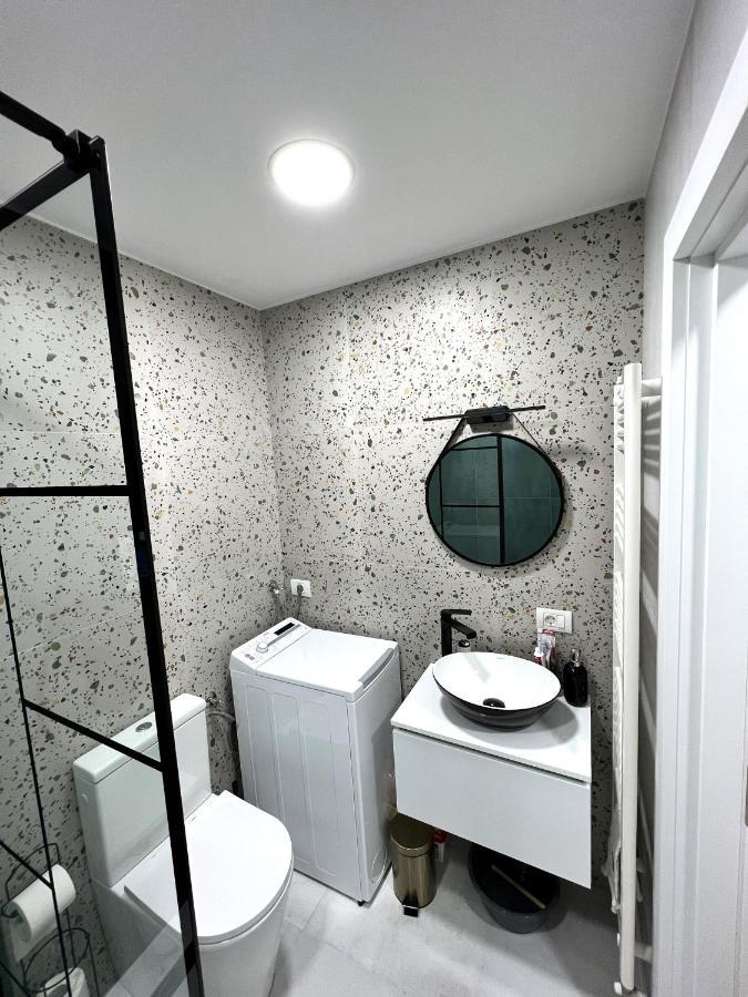 Denis Studio Turda Extérieur photo